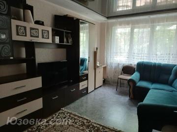 3-комн. квартира, 56 м², вторичка, 1/5 эт., ДОНЕЦК