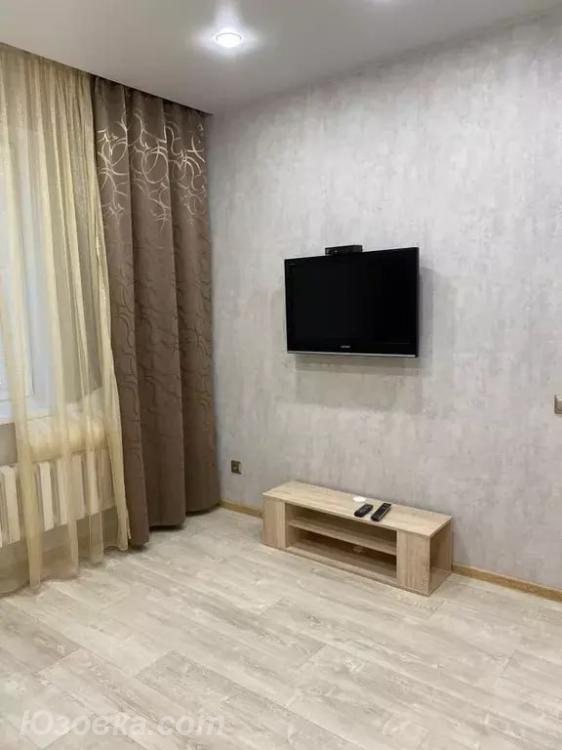 1-комн. квартира, 38м², с мебелью, 3/5 эт.
