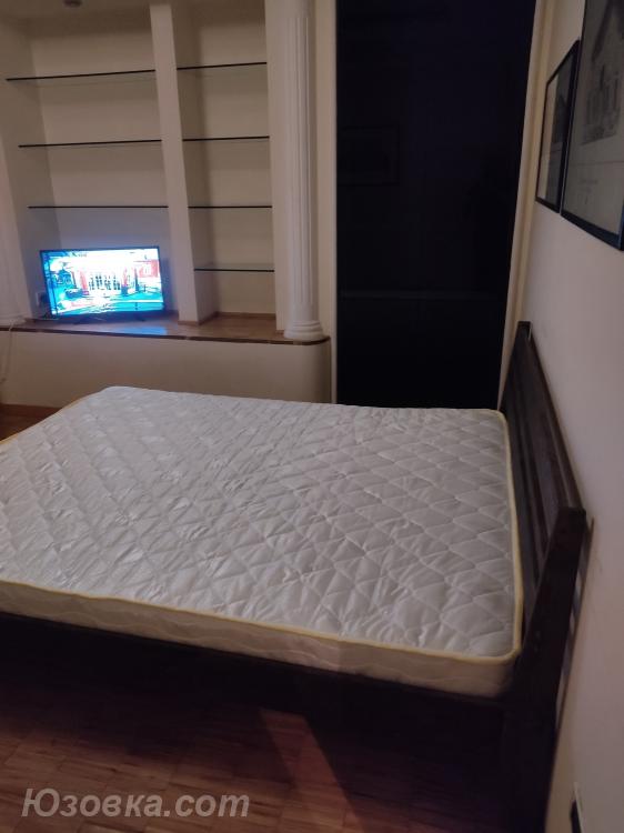 2-комн. квартира, 60м², с мебелью, 1/7 эт.