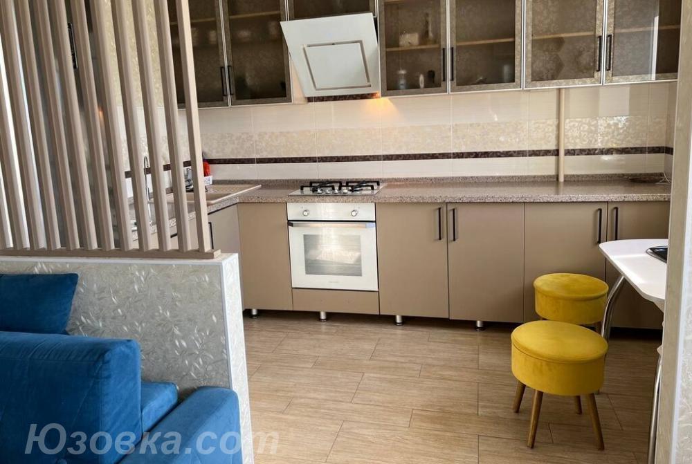 2-комн. квартира, 46м², с мебелью, 3/9 эт.