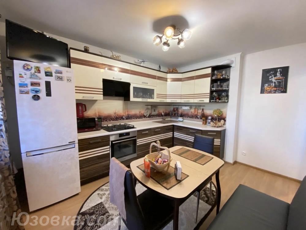 3-комн. квартира, 72м², с мебелью, 2/9 эт., ДОНЕЦК