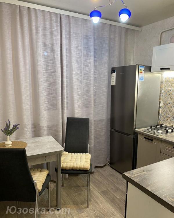 2-комн. квартира, 48м², с мебелью, 4/9 эт., ДОНЕЦК