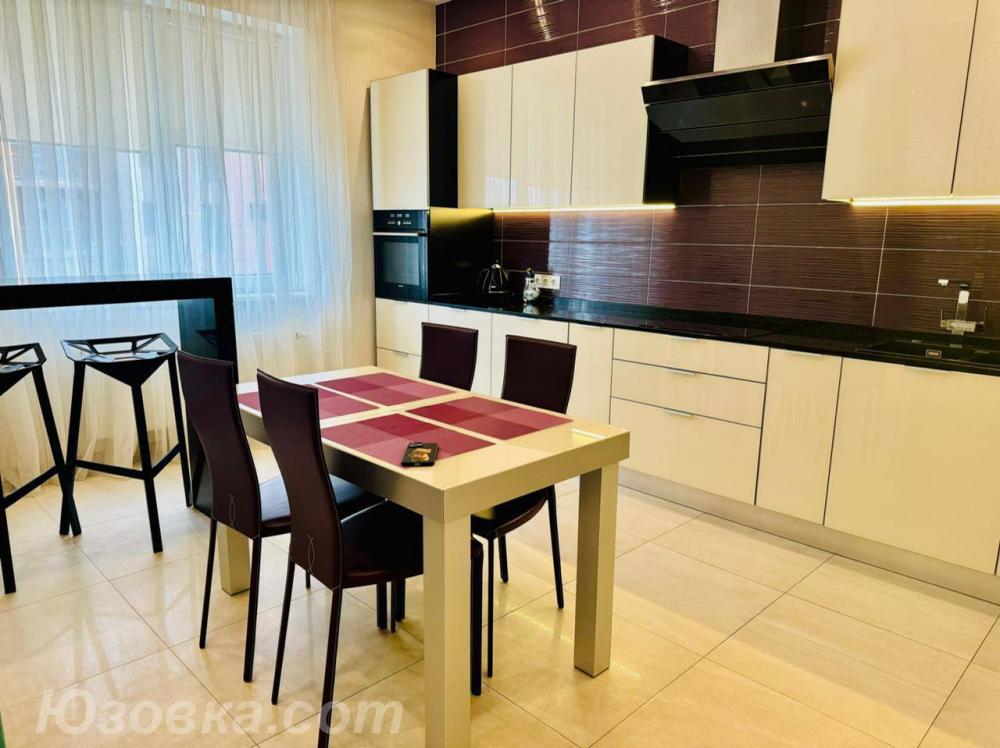 3-комн. квартира, 85м², с мебелью, 2/4 эт., ДОНЕЦК