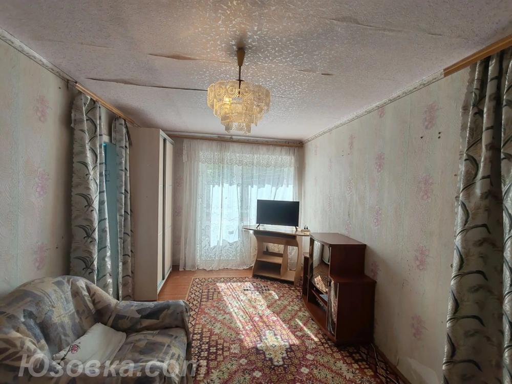 2-комн. квартира, 43 м², вторичка, 2/3 эт., Макеевка