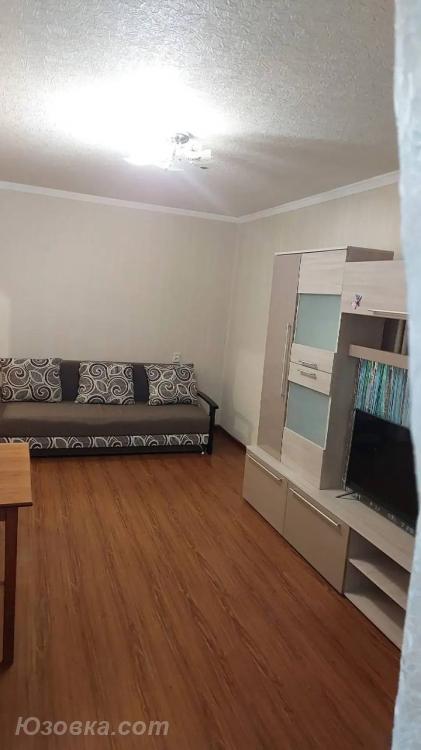 1-комн. квартира, 30м², мебель частично, 1/1 эт.