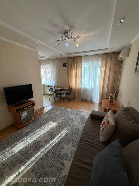 3-комн. квартира, 65м², с мебелью, 2/5