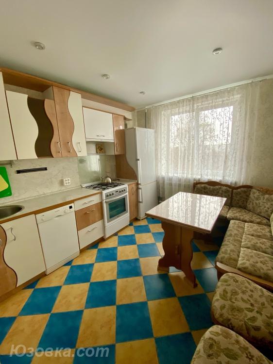 1-комн. квартира, 44м², с мебелью, 3/5 эт., ДОНЕЦК