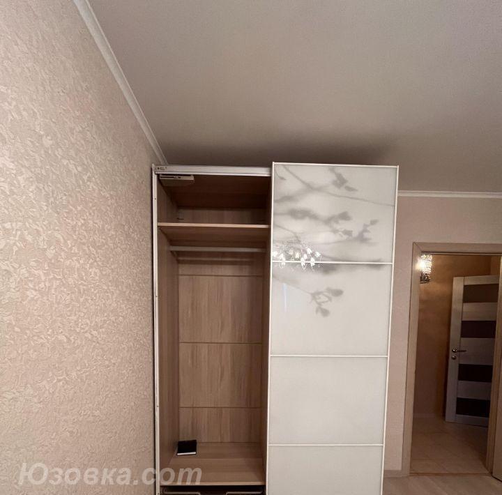 1-комн. квартира, 42м², с мебелью, 4/9 эт.