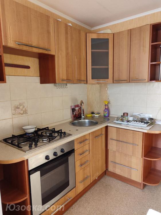 2-комн. квартира, 50м², с мебелью, 3/9 эт., ДОНЕЦК