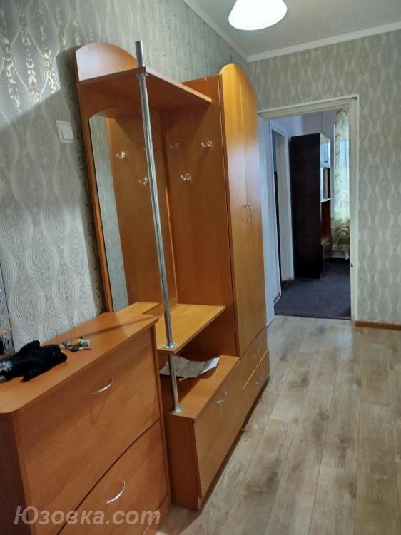 3-комн. квартира, 66м², с мебелью, 4/9 эт., ДОНЕЦК