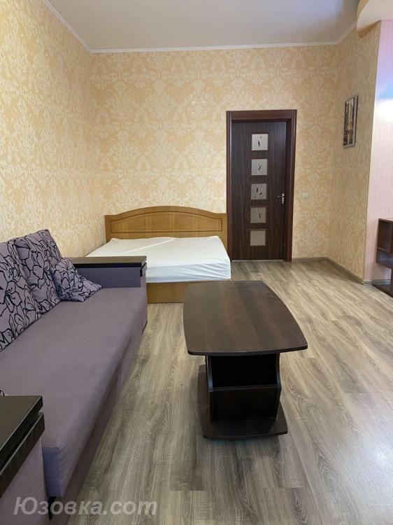 студия квартира, 40м², с мебелью, 5/9 эт., ДОНЕЦК