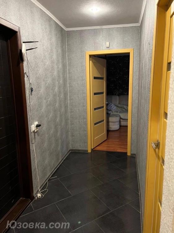 2-комн. квартира, 46м², с мебелью, 2/9 эт.