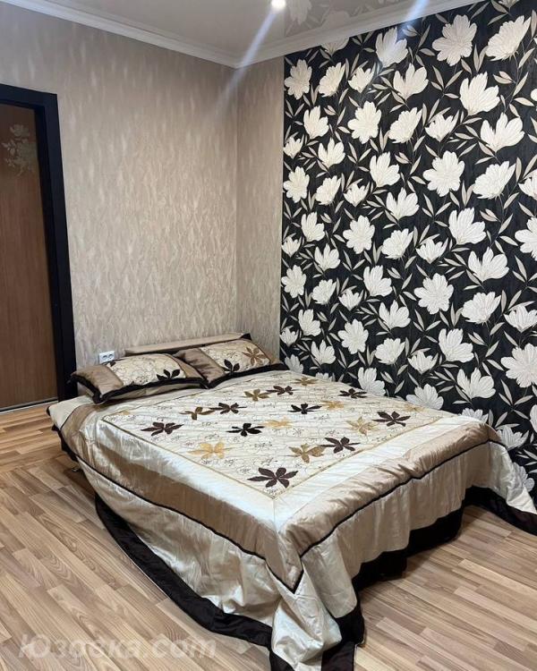 2-комн. квартира, 54м², с мебелью, 7/9 эт., ДОНЕЦК