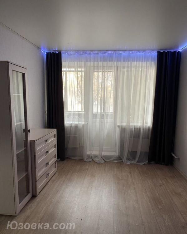 1-комн. квартира, 37м², с мебелью, 2/5 эт., ДОНЕЦК