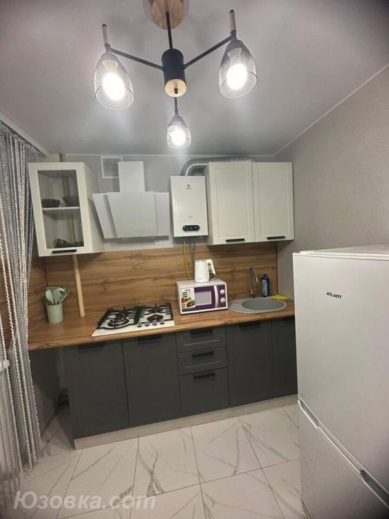 1-комн. квартира, 37м², с мебелью, 2/5 эт.