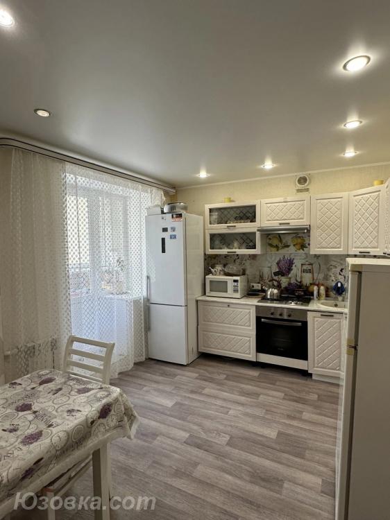 2-комн. квартира, 48м², с мебелью, 3/5 эт., ДОНЕЦК