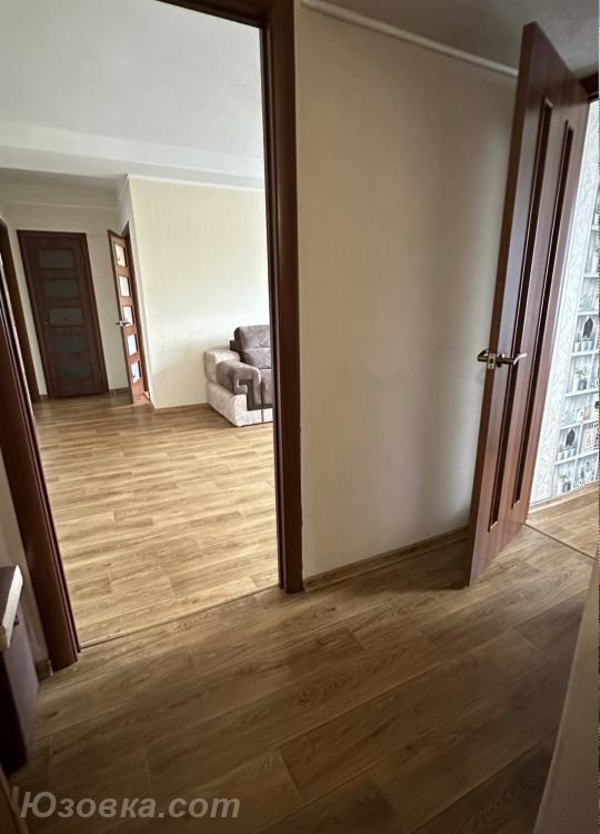 3-комн. квартира, 60 м², вторичка, 3/9 эт., Макеевка