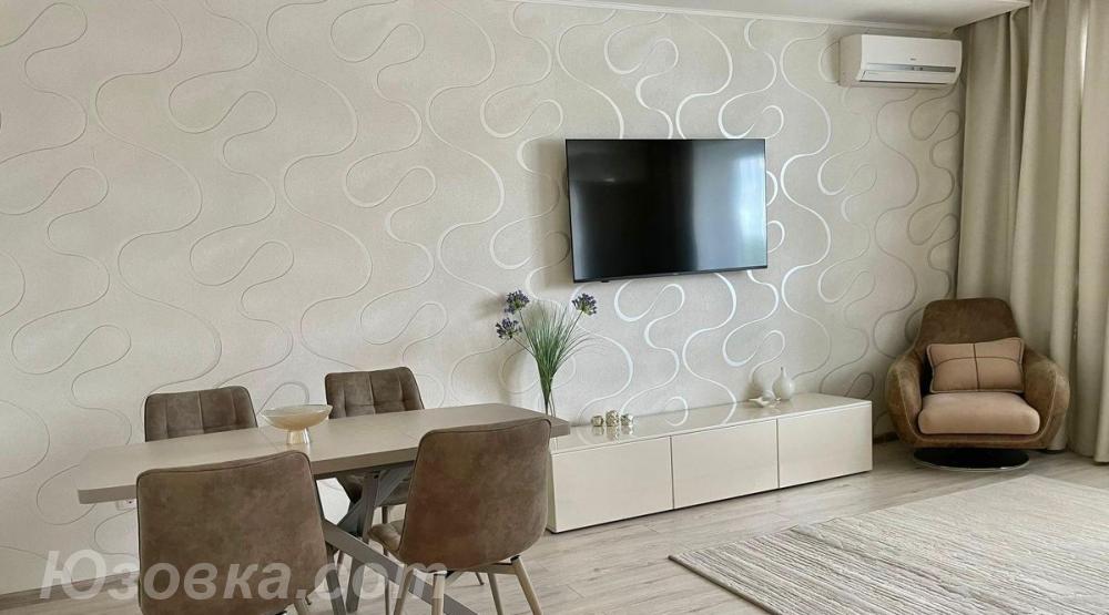 2-комн. квартира, 79м², с мебелью, 7/9 эт., ДОНЕЦК