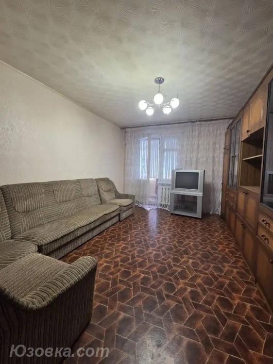2-комн. квартира, 52 м², вторичка, 4/9 эт., ДОНЕЦК