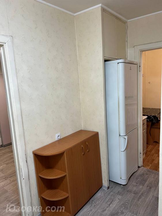 1-комн. квартира, 35м², с мебелью, 1/9 эт., ДОНЕЦК