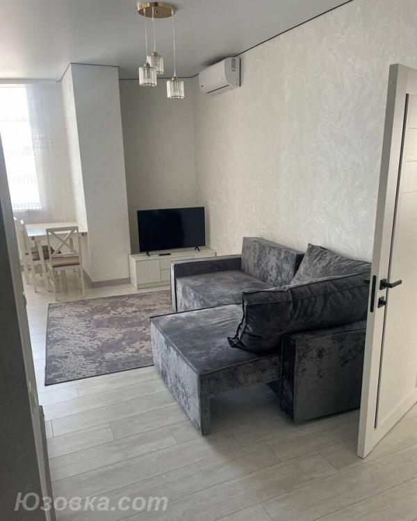 3-комн. квартира, 68м², с мебелью, 3/5 эт., ДОНЕЦК