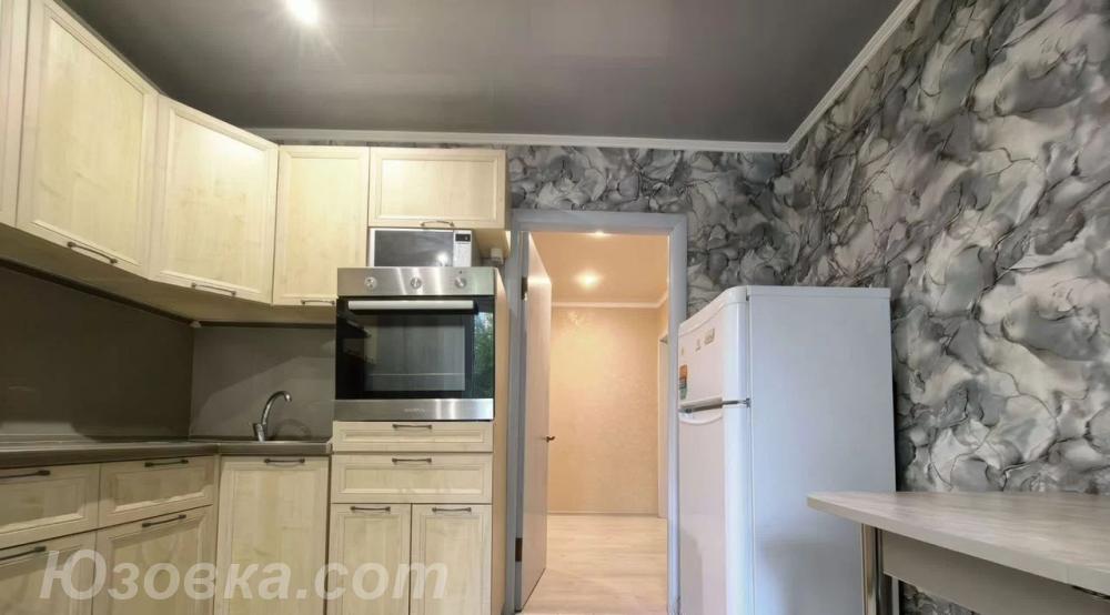 1-комн. квартира, 35м², с мебелью, 2/12 эт., ДОНЕЦК