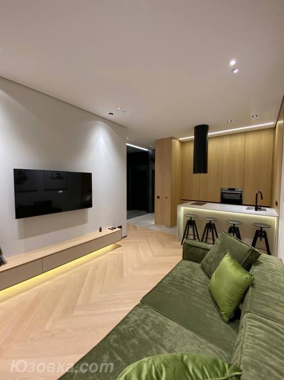 2-комн. квартира, 48м², с мебелью, 4/10 эт.