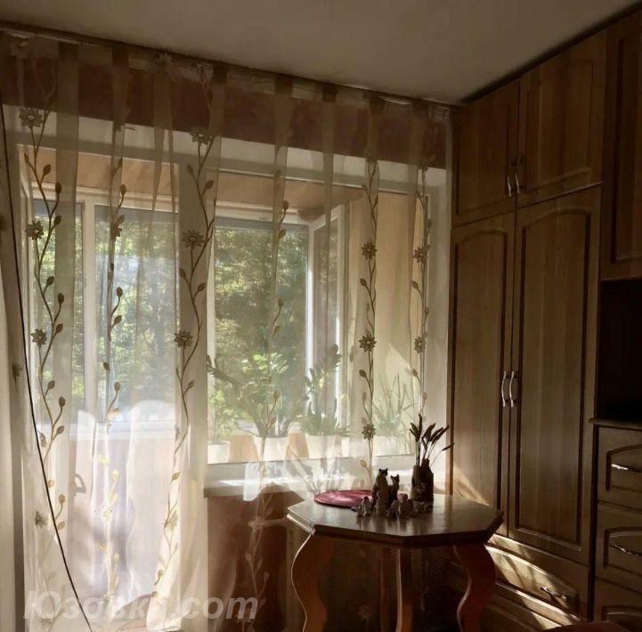 2-комн. квартира, 46м², с мебелью, 3/9 эт., ДОНЕЦК