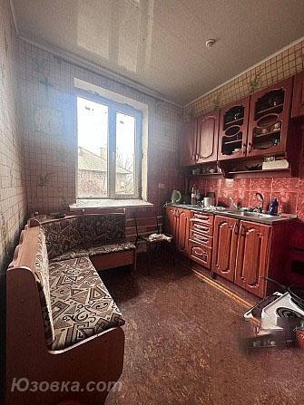 2-комн. квартира, 49 м², вторичка, 2/2 эт., ДОНЕЦК