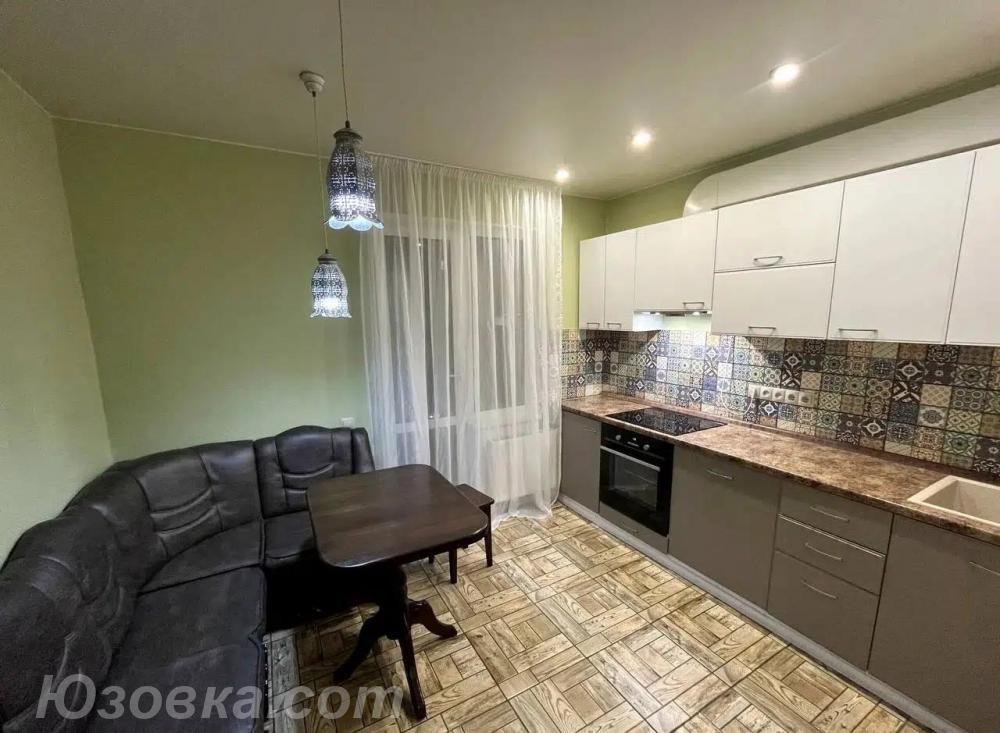 2-комн. квартира, 65м², с мебелью, 3/5 эт., ДОНЕЦК