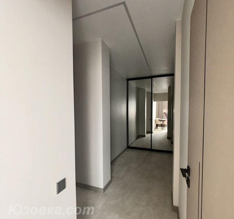2-комн. квартира, 56м², с мебелью, 5/9 эт., ДОНЕЦК