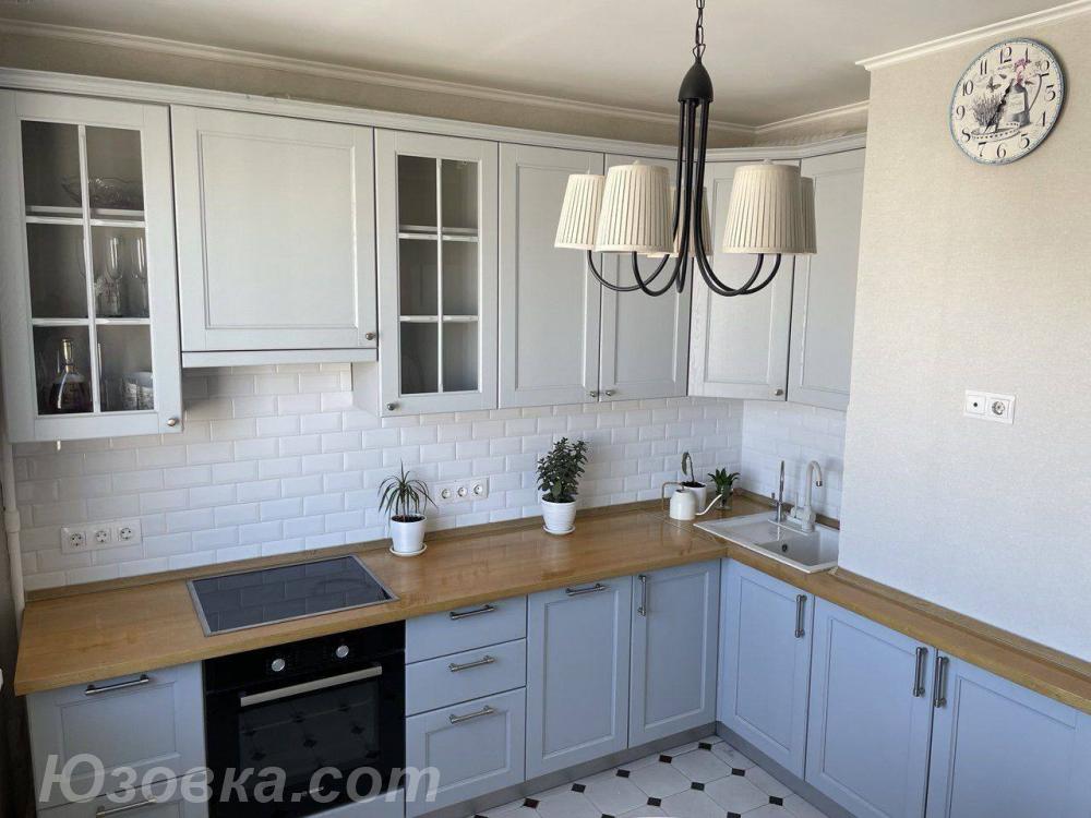 1-комн. квартира, 45м², с мебелью, 2/4 эт., ДОНЕЦК