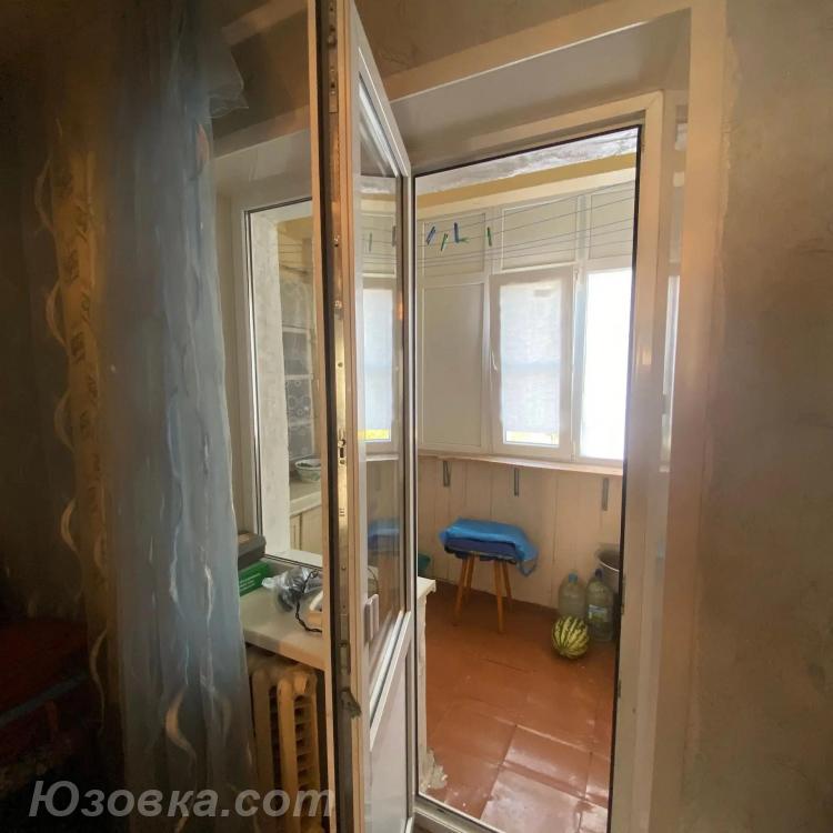 3-комн. квартира, 69 м², вторичка, 9/9 эт., ДОНЕЦК