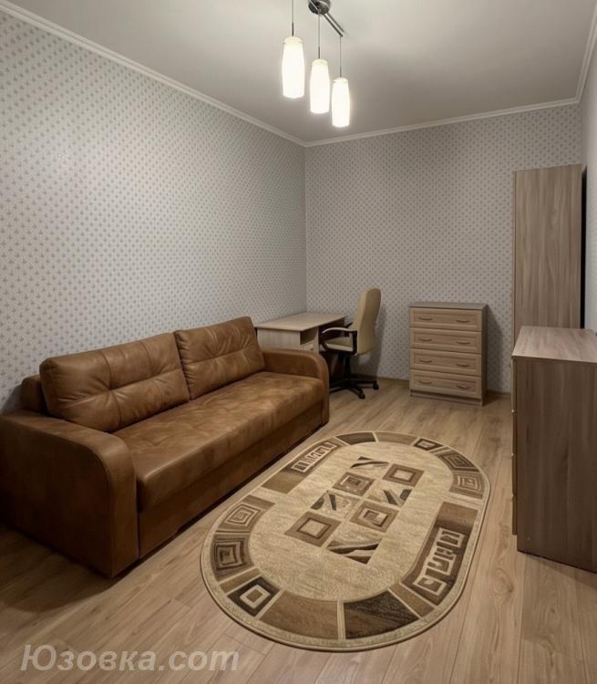 3-комн. квартира, 58м², с мебелью, 3/3 эт., ДОНЕЦК