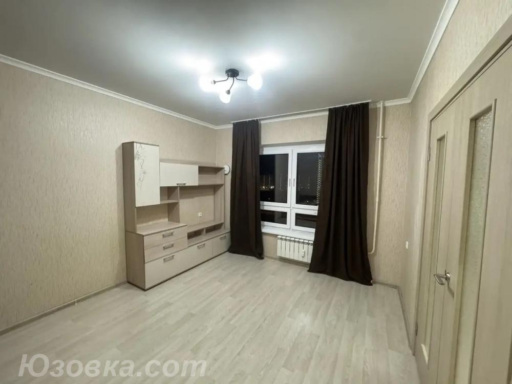1-комн. квартира, 35м², с мебелью, 1/1 эт., ДОНЕЦК