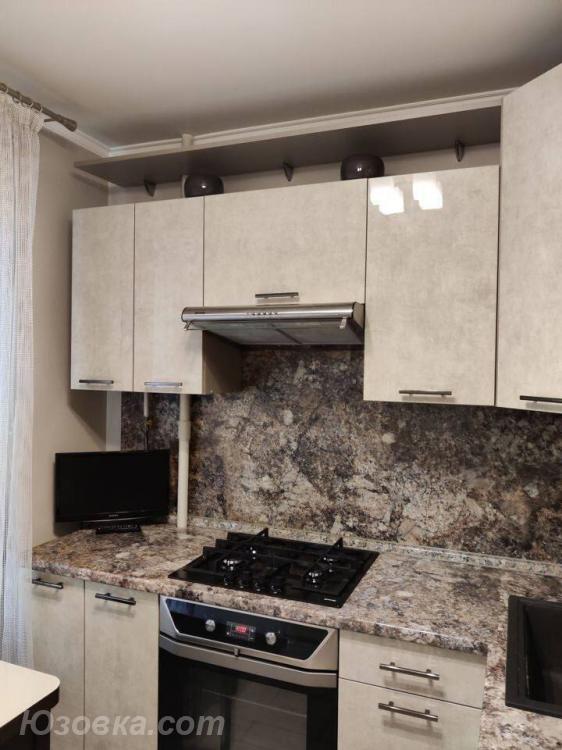 2-комн. квартира, 55м², с мебелью, 3/9 эт., ДОНЕЦК