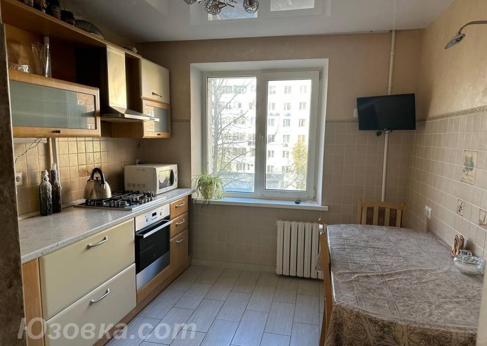 2-комн. квартира, 48м², с мебелью, 3/5 эт., ДОНЕЦК