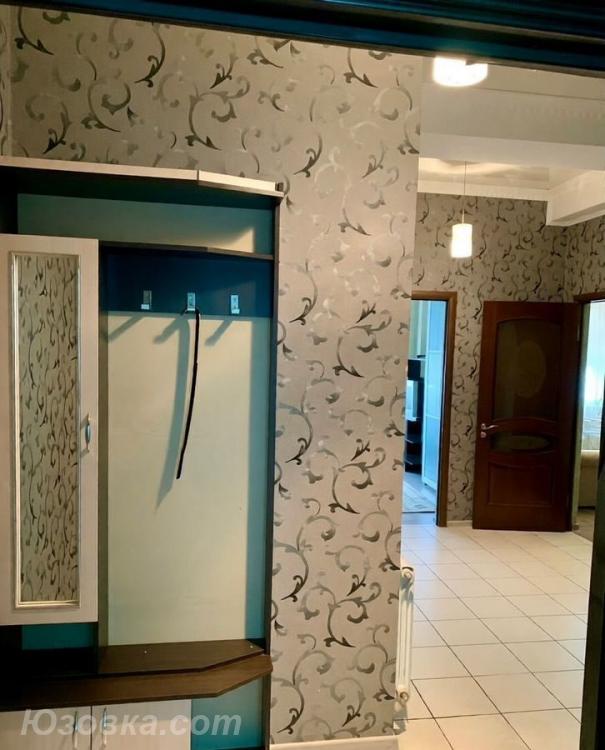 2-комн. квартира, 58м², с мебелью, 1/9 эт., ДОНЕЦК