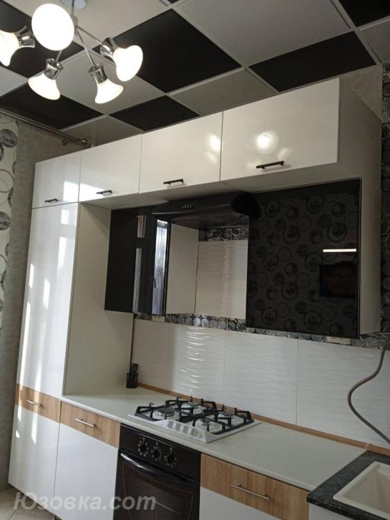 2-комн. квартира, 74м², мебель частично, 4/6 эт.