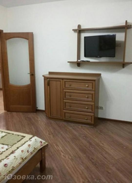 1-комн. квартира, 37м², с мебелью, 5/9 эт., ДОНЕЦК