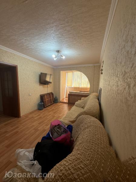 2-комн. квартира, 52 м², вторичка, 8/9 эт., ДОНЕЦК