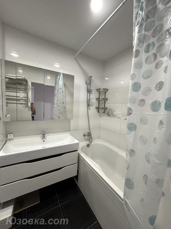 2-комн. квартира, 55м², с мебелью, 5/9 эт., ДОНЕЦК