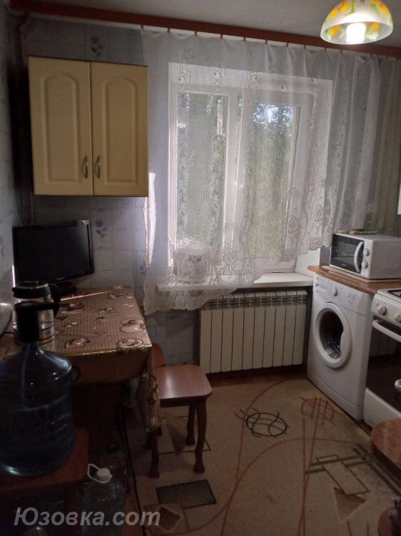 1-комн. квартира, 32 м², вторичка, 2/3 эт.