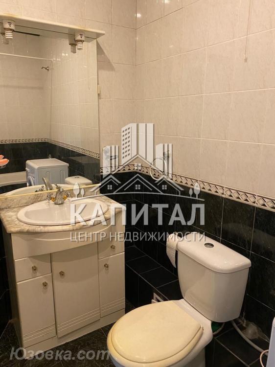 3-комн. квартира, 66 м², вторичка, 2/2 эт., ДОНЕЦК