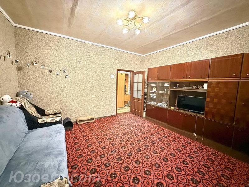 2-комн. квартира, 55 м², вторичка, 4/4 эт., ДОНЕЦК