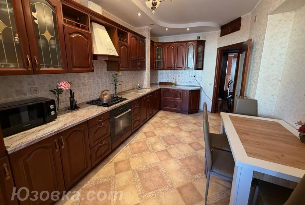 2-комн. квартира, 46м², с мебелью, 4/9 эт.