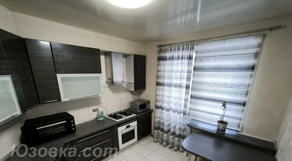 2-комн. квартира, 51м², с мебелью, 2/5 эт.