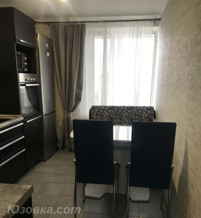 2-комн. квартира, 48м², с мебелью, 4/6 эт., ДОНЕЦК