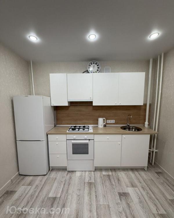 2-комн. квартира, 86м², с мебелью, 5/9 эт., ДОНЕЦК
