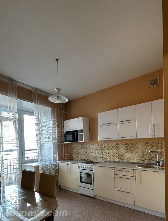 1-комн. квартира, 38м², с мебелью, 1/5 эт., ДОНЕЦК